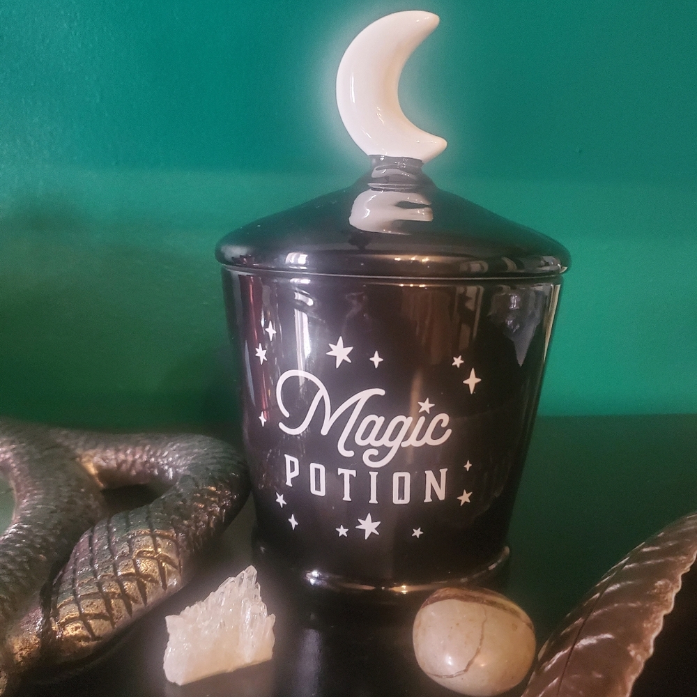 Magic Potion Moon Finnial Lidded Jar (Halloween)